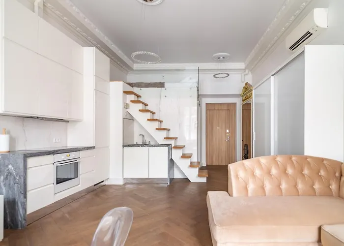 Old Town Luxury Self Check Вильнюс