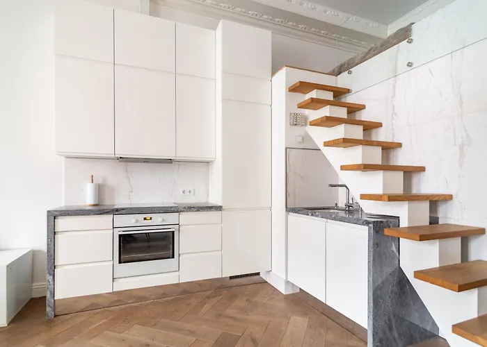 Old Town Luxury Self Check * Вильнюс