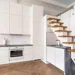 Old Town Luxury Self Check * Вільнюс