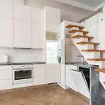 Old Town Luxury Self Check Вільнюс