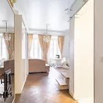 Old Town Luxury Self Check Апартаменти Вільнюс